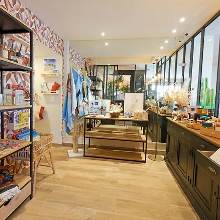 Hotel Le Saint Erasme, Eco Friendly Calvi (Corsica)