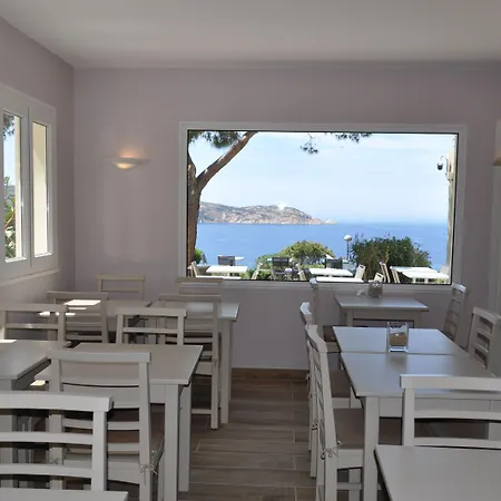 Le Saint Erasme, Eco Friendly Hotel Calvi (Corsica)
