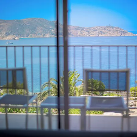 Hotel Le Saint Erasme, Eco Friendly Calvi (Corsica)