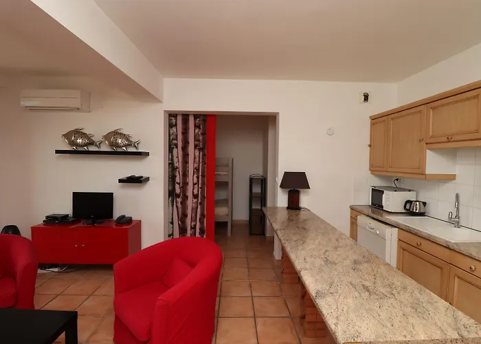 Le Saint Erasme, Eco Friendly Hotel Calvi (Corsica)