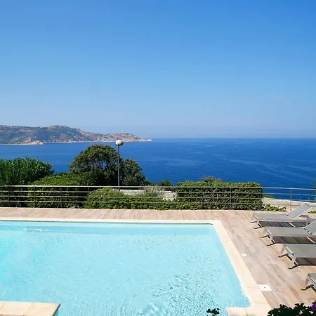 Le Saint Erasme, Eco Friendly 3* كالفي