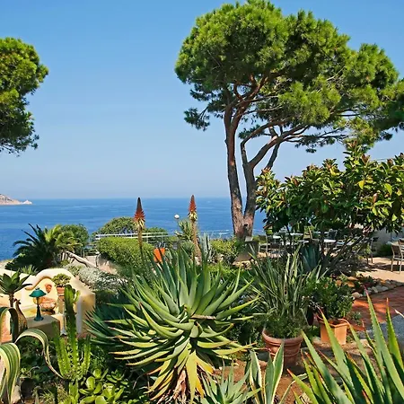 Le Saint Erasme, Eco Friendly فندق