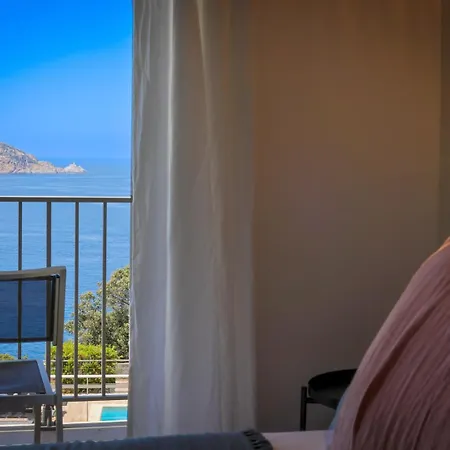 Le Saint Erasme, Eco Friendly 4*