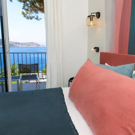 Le Saint Erasme, Eco Friendly 3* كالفي