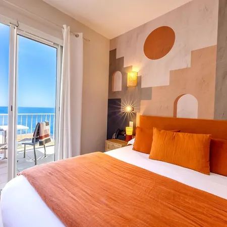 Le Saint Erasme, Eco Friendly 3* كالفي
