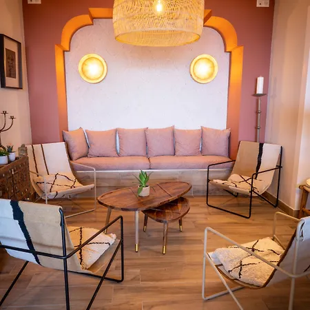 Le Saint Erasme, Eco Friendly ホテル 3*